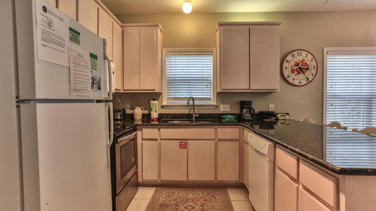 Biglows Bungalow - About A Quarter Mile To Private Neighborhood Beach Access, Pet Friendly, Community Pool Destin Extérieur photo